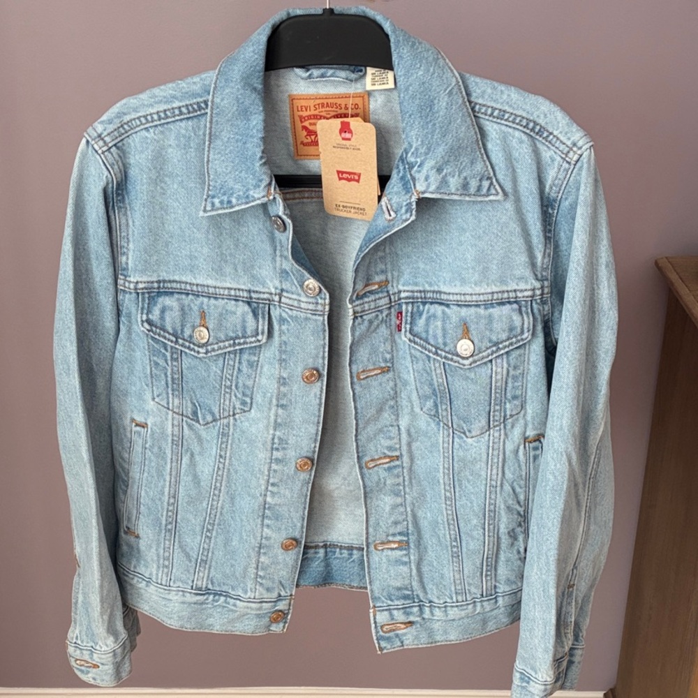 Levi's Classic Light Blue Ex-boyfriend Trucker Jacket